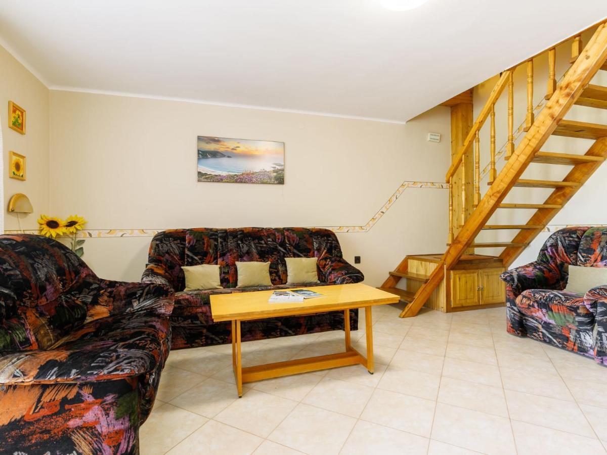 Holiday Home Jazmin By Interhome バラトンサールソー エクステリア 写真